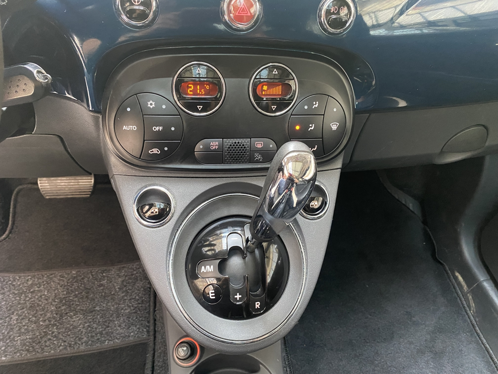 500 1.2 8V 69CH CLUB - TOIT PANO - BOITE AUTO 2015 occasion 78800 HOUILLES