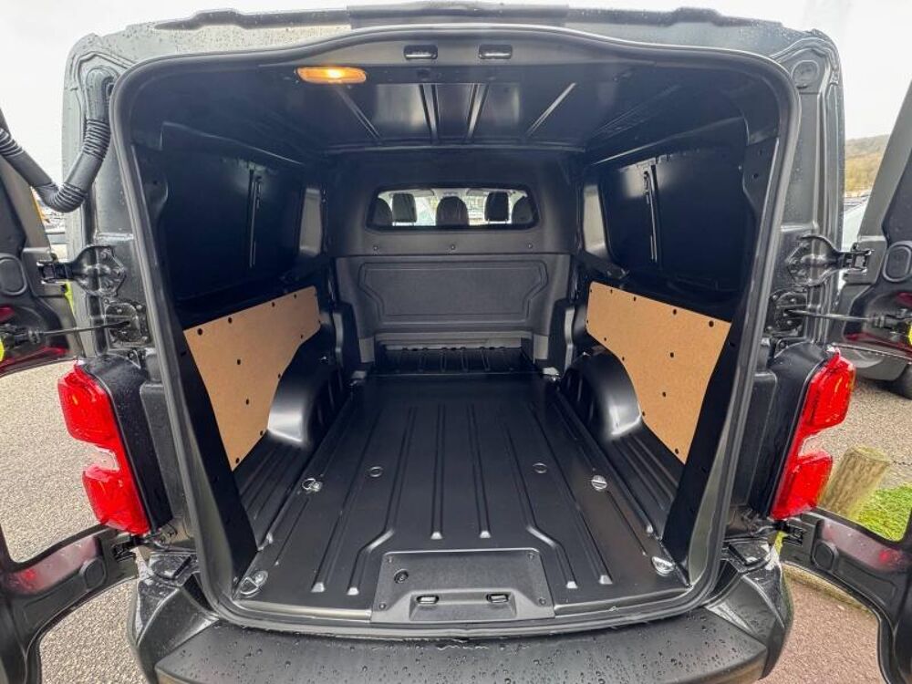 Jumpy XL 2.2 Diesel 180ch Cabine Approfondie Fixe EAT8 2025 occasion 27930 Normanville