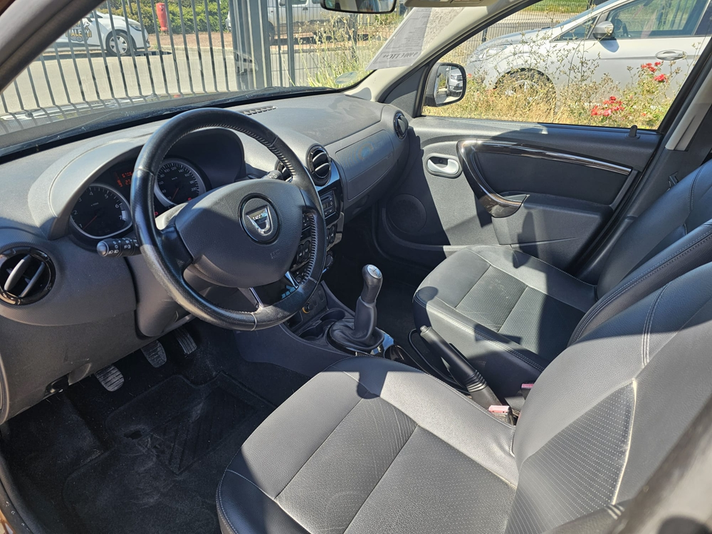 Duster 1.6 16V 105CH ECO&sup2; LAUREATE 4X2 2011 occasion 21200 Montagny-l&egrave;s-Beaune