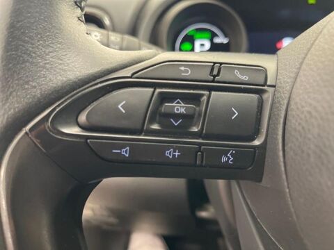 Yaris Cross 116h Design MY22 2023 occasion 13730 Saint-Victoret