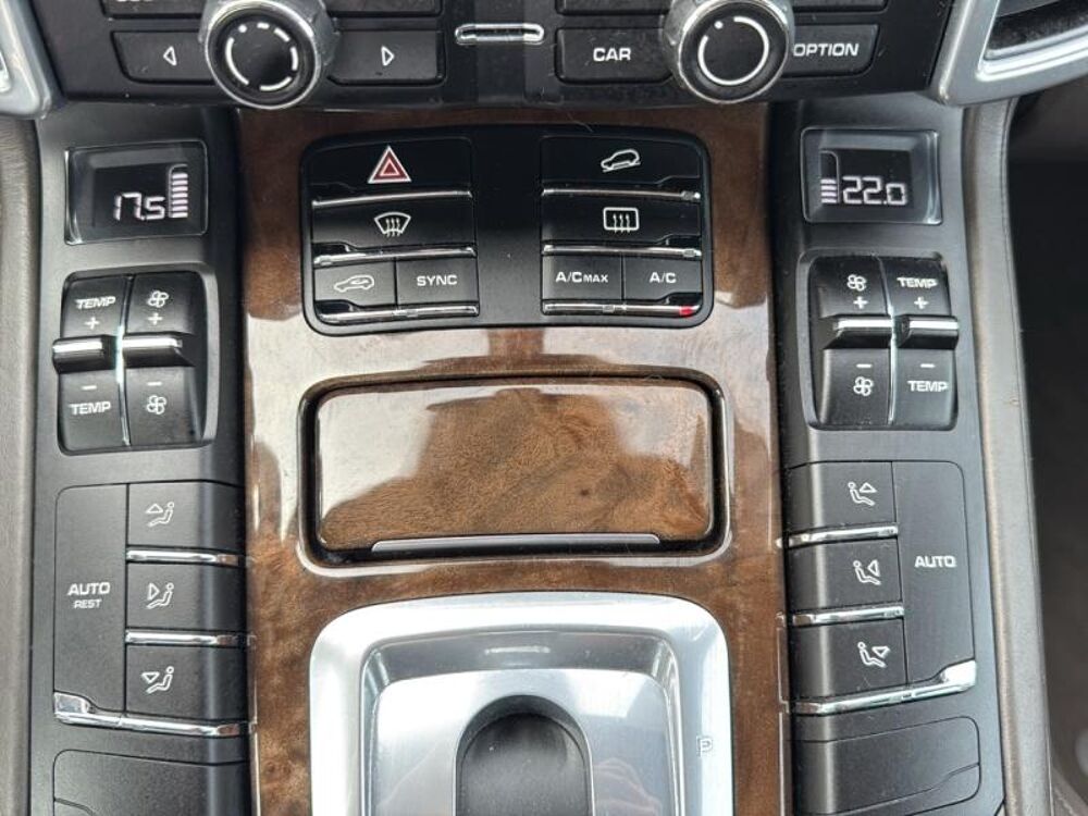 Cayenne 3.0 262ch Diesel 2016 occasion 13200 Arles