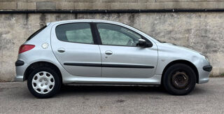 206 1.4 HDI EXECUTIVE 5P 2005 occasion 13400 AUBAGNE