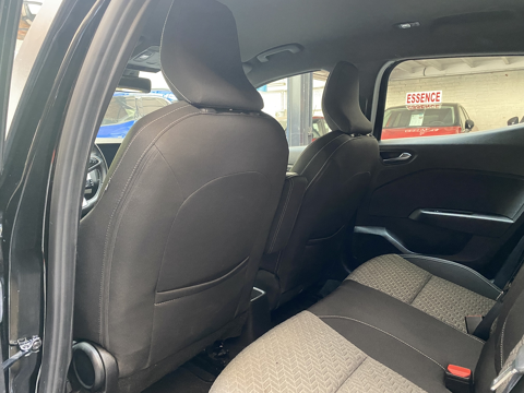 Clio V 1.6 E-TECH HYBRIDE 140CH LIMITED -21N - CARPLAY - CREDIT POS 2022 occasion 78800 HOUILLES