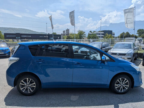 Verso 112 D-4D SKYVIEW 5 PLACES 2014 occasion 38130 ECHIROLLES