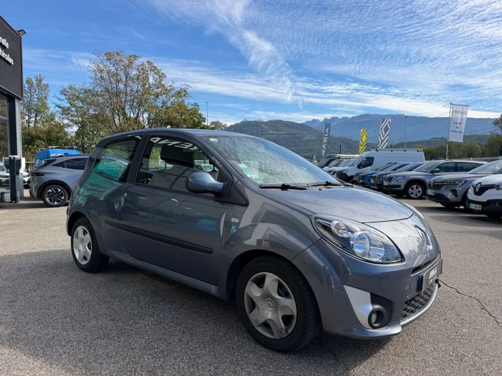Twingo II 1.2 16V 75CH DYNAMIQUE QUICKSHIFT 2009 occasion 38130 ECHIROLLES