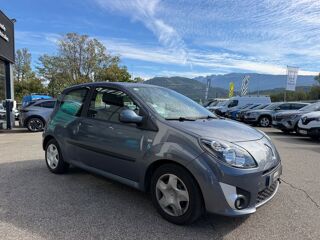 Twingo II 1.2 16V 75CH DYNAMIQUE QUICKSHIFT 2009 occasion 38130 ECHIROLLES