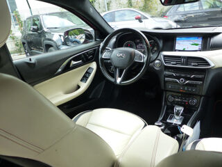 Q30 2.2D 170CH PREMIUM TECH AWD DCT7 2016 occasion 77144 Mont&eacute;vrain