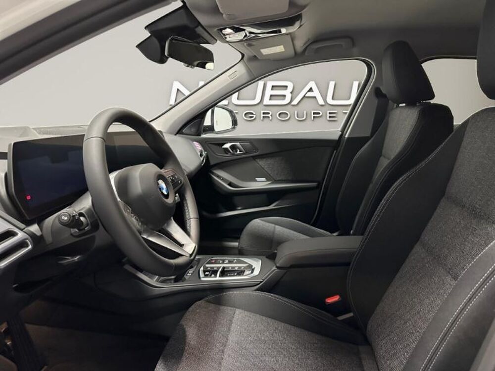 S&eacute;rie 1 120A 170ch M Sport Design DKG7 2025 occasion 78240 Chambourcy