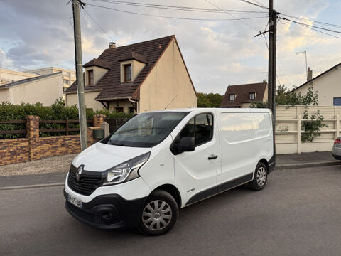 Annonce voiture Renault Trafic 7980 €