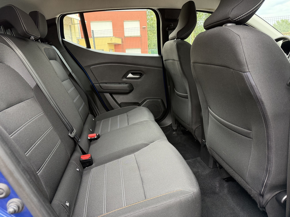 Sandero 1.0 ECO-G 100CH STEPWAY EXPRESSION +/ 1 ERE MAIN / 1 PLEIN 3 2023 occasion 38340 Voreppe