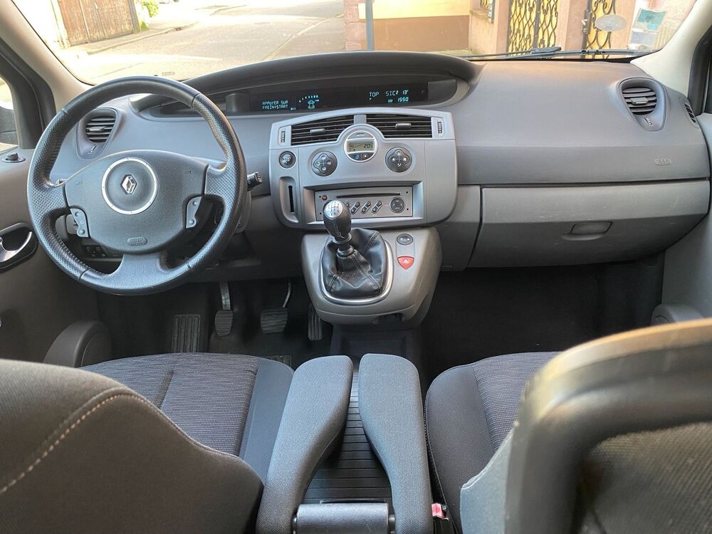 Sc&eacute;nic II 1.5 DCI 105CH DYNAMIQUE 2007 occasion 67330 Bouxwiller