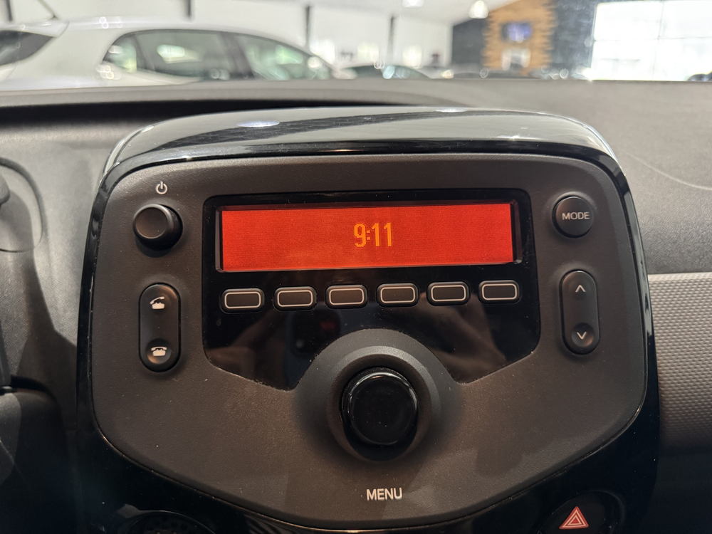 108 VTI 72 CV 2021 24 000 KM 2021 occasion 12000 RODEZ