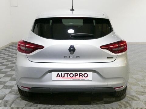 Clio 1.6 E-Tech hybride 145ch Evolution 2022 occasion 77400 Lagny-sur-Marne