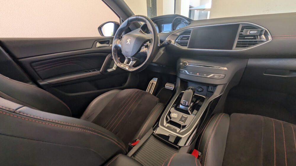 308 SW 1.6 PURETECH 225CH S&S GT EAT8 (ATTELAGE TOIT PANO HIFI DENO 2018 occasion 69890 La Tour-de-Salvagny