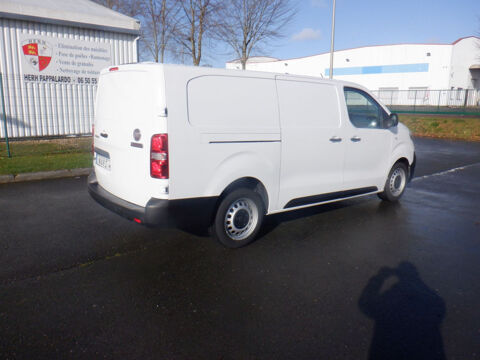 Scudo LONG 2.0 MULTIJET 145CH BUSINESS - GRIP CONTROL 2022 occasion 27310 Bourg-Achard