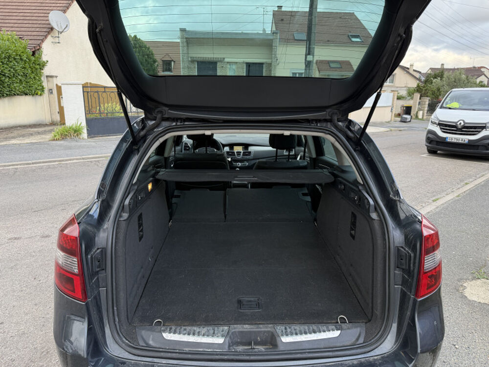 Laguna III Estate 2.0 DCI 130CH FAP GT 4CONTROL 2011 occasion 95480 PIERRELAYE