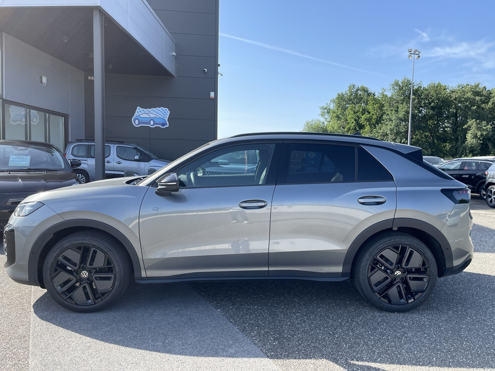 T-ROC 1.5 ETSI 150CH R-LINE DSG7 2026 occasion 33700 M&eacute;rignac
