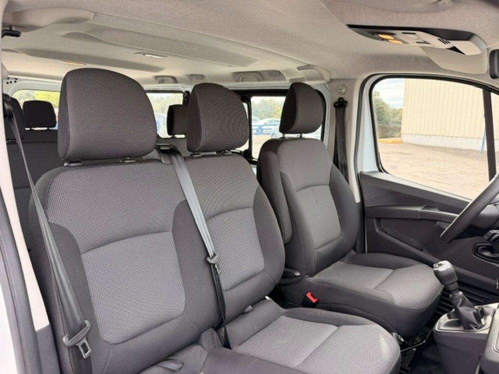 Trafic L2 2.0 BLUE DCI 150CH S&S ZEN 9 PLACES 2023 occasion 16400 Puymoyen