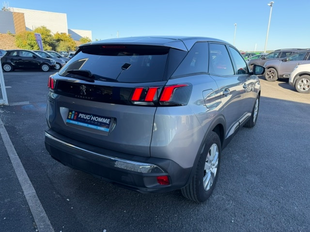 3008 1.2 PURETECH 130CH S&S ACTIVE BUSINESS DISTRIBUTION OK 2019 occasion 16400 Puymoyen