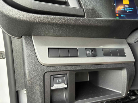 Jumpy M 2.2 DIESEL 180CH CABINE APPROFONDIE FIXE AUTOMATIQUE 2026 occasion 53810 CHANGE