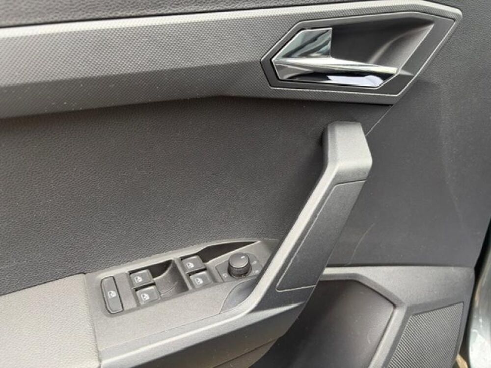 Arona 1.0 EcoTSI 95ch Start/Stop Urban Euro6d-T 2018 occasion 78630 Orgeval