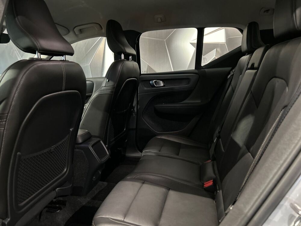 XC40 D3 ADBLUE AWD 150CH INSCRIPTION GEARTRONIC 8 2019 occasion 63170 Aubi&egrave;re