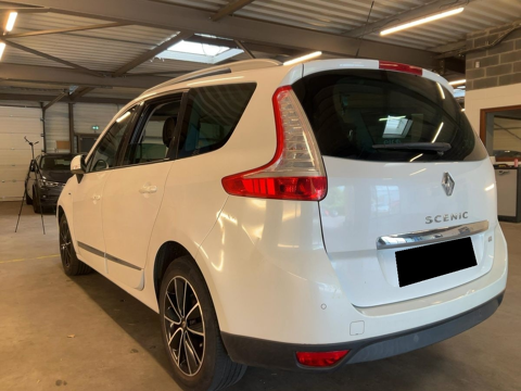 Grand Sc&eacute;nic III III 1.5 DCI 110CH ENERGY BOSE ECO&sup2; 5 PLACES 2013 occasion 38150 Salaise-sur-Sanne
