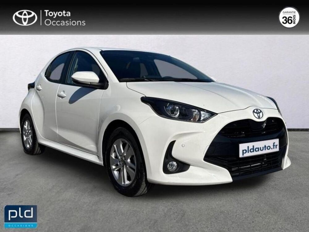 Yaris 120 VVT-i Dynamic Business 5p MC24 2024 occasion 13400 Aubagne