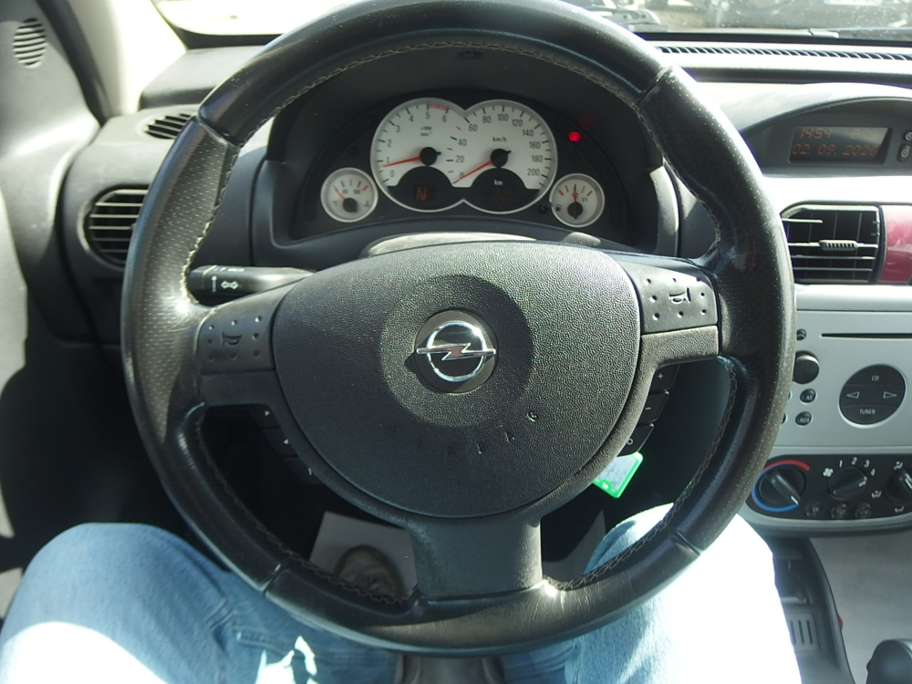 Corsa 1.3 CDTI COSMO 3P 2004 occasion 10600 Savi&egrave;res