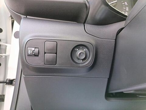 C3 1.2 PureTech 83ch S&S Shine 2023 occasion 28500 Vernouillet