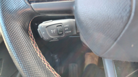 DS3 PURETECH 100CH PERFORMANCE LINE 2021 occasion 12850 Onet-le-Ch&acirc;teau