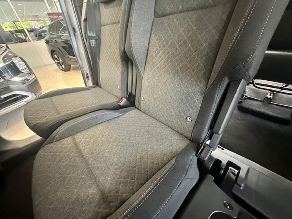 Combo VP XL - 1.5 BlueHDi 130ch S&S Elegance Pack BVA8 5 places 2026 occasion 95500 Gonesse