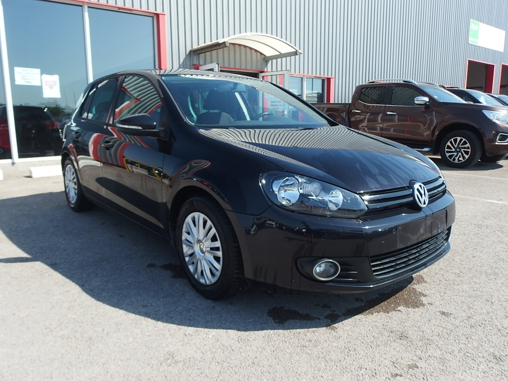 Golf 1.6 TDI 105CH BLUEMOTION FAP TRENDLINE BUSINESS 5P 2010 occasion 10600 Savi&egrave;res