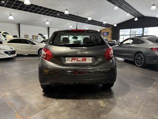 208 1.6 E-HD I115 CV ALLURE 5P 86 000 KM PLBA AUTO 2012 occasion 12000 RODEZ