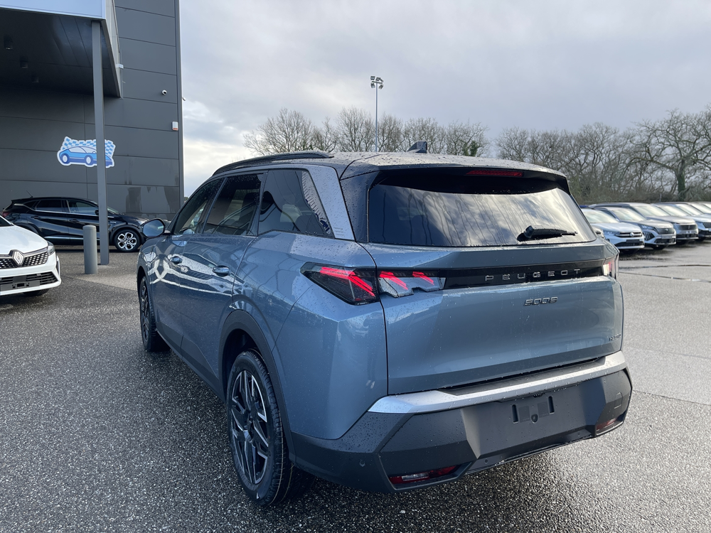 5008 HYBRID 145CH GT E-DCS6 2026 occasion 33700 M&eacute;rignac