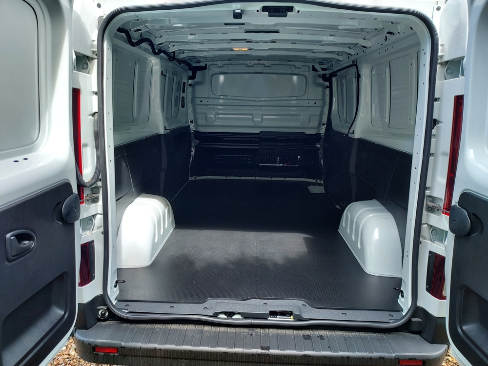 Trafic L2H1 3T 2.0 BLUE DCI 130CH GRAND CONFORT E6 2026 occasion 60600 Clermont
