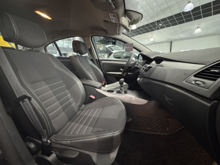 Laguna III 2.0 DCI 130CH FAP BLACK EDITION 2011 occasion 12000 RODEZ
