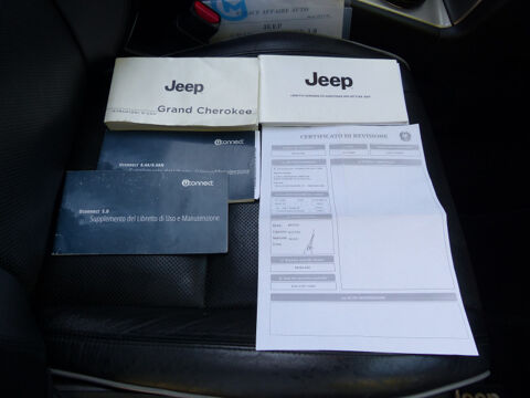 Grand Cherokee 3.0 CRD241 V6 FAP OVERLAND 2012 occasion 77144 Mont&eacute;vrain