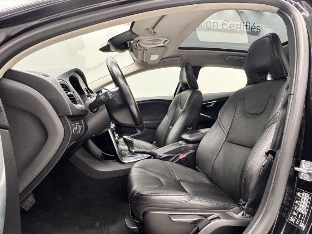V40 D2 AdBlue 120ch Signature Edition Geartronic 2019 occasion 91200 Athis-Mons
