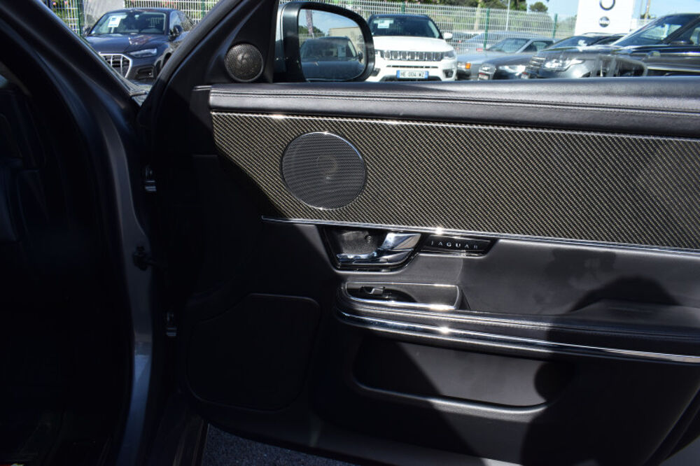 XJ 3.0D V6 LUXE PREMIUM LONG BVA6 2010 occasion 34740 Vendargues