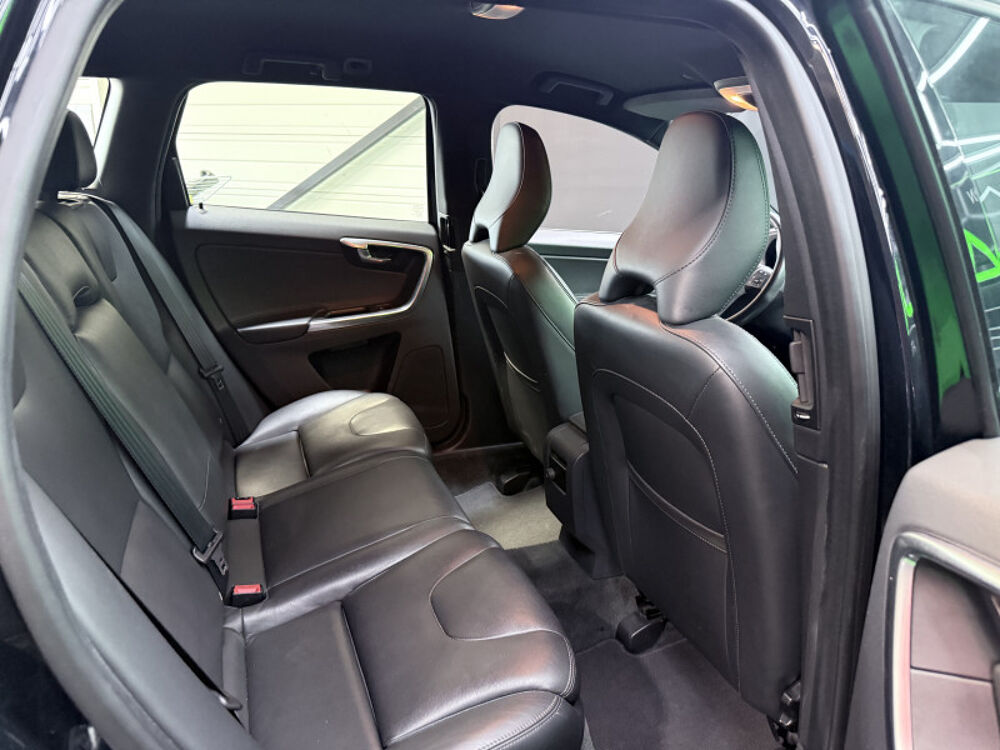 XC60 D3 136CH START&STOP MOMENTUM GEARTRONIC 2014 occasion 57185 CLOUANGE