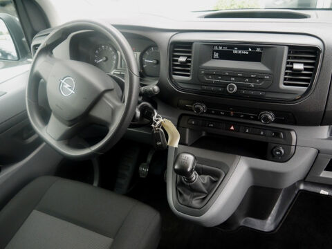 Vivaro M 2.0 BLUEHDI 145CH / TVA RECUPERABLE / 14158 HT 2023 occasion 38260 La C&ocirc;te-Saint-Andr&eacute;
