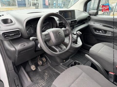 Berlingo M 1000kg BlueHDi 100ch S&S Pack Premium Connect 2024 occasion 08200 Sedan