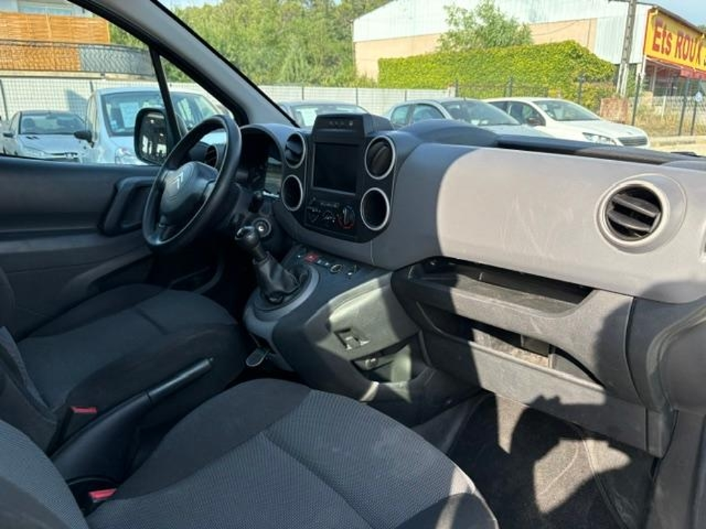 Berlingo XL 1.6 BLUEHDI 100 CABINE APPROFONDIE PACK NAVIGATION 2017 occasion 30360 V&eacute;z&eacute;nobres