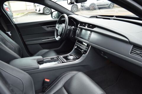 308 SW 1.2 PURETECH 130CH E6.C S&S ALLURE 108G 2018 occasion 94100 Saint-Maur-des-Foss&eacute;s
