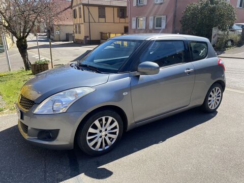 Suzuki swift 1.2 VVT GLX 3P