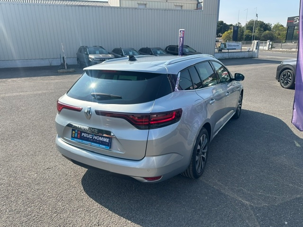 Megane IV 1.5 BLUE DCI 115CH TECHNO EDC TOIT OUVRANT 2023 occasion 16400 Puymoyen
