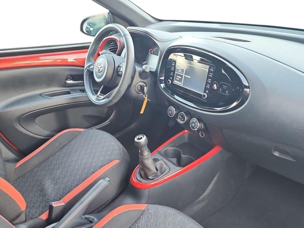 Aygo 1.0 VVT-i 72ch Design 2023 occasion 13730 Saint-Victoret