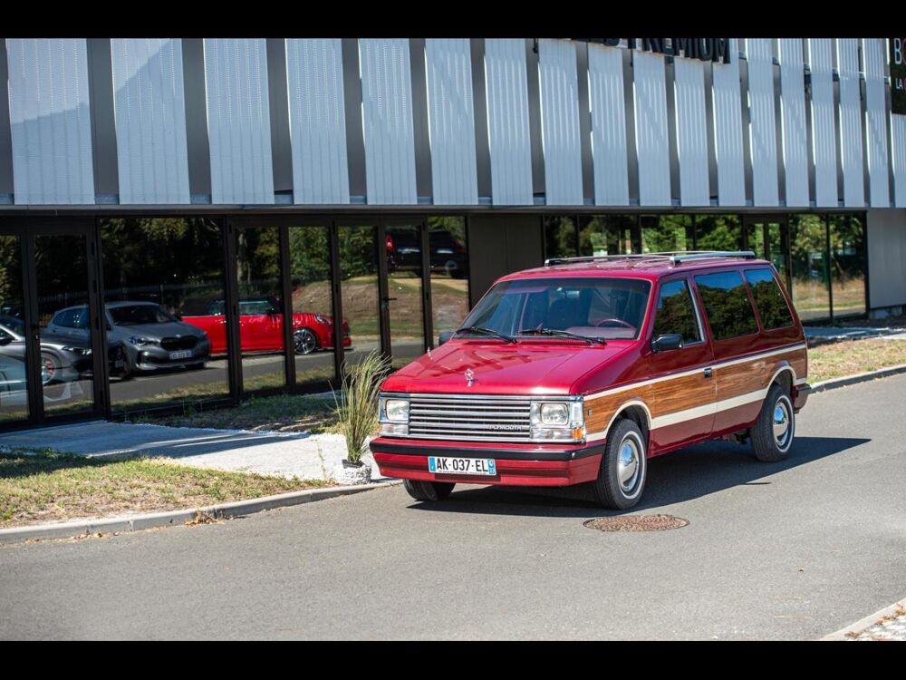 Voyager LE 1989 occasion 33320 Eysines