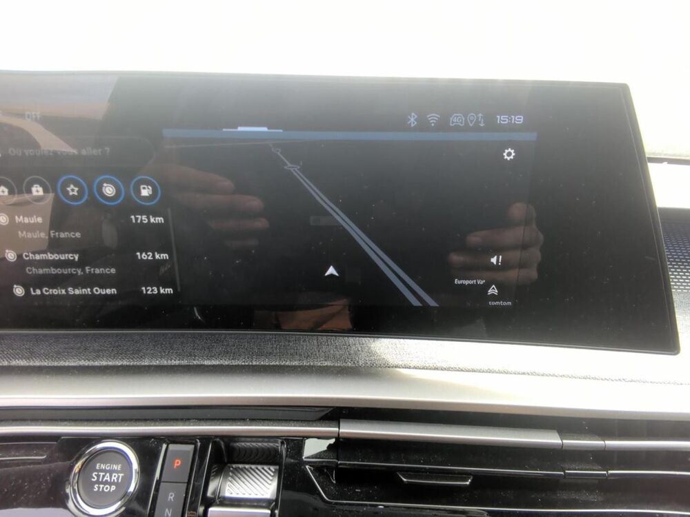 3008 1.2 Hybrid 145ch GT e-DCS6 / Toit ouvrant+ Pack vision 360 & 2025 occasion 28500 Vernouillet